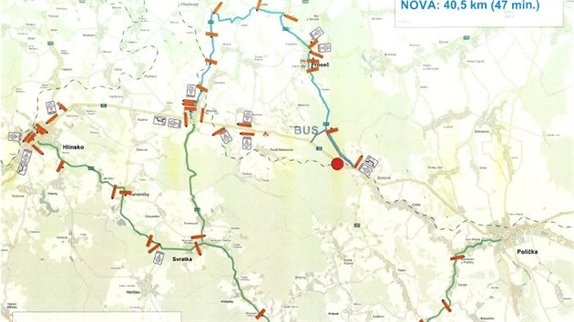 Objízdná trasa pro ososbní auta a kamiony v jednom směru od Poličky přes Proseč na Hlinsko kvůli opravě železničního přejezdu u Borové na Poličsku.