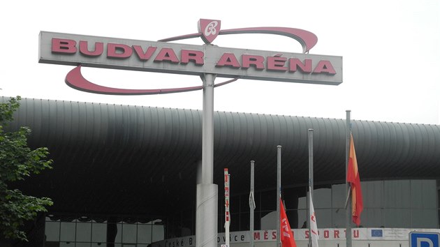 Zimní stadion v Českých Budějovicích nese název Budvar aréna už 15 let.