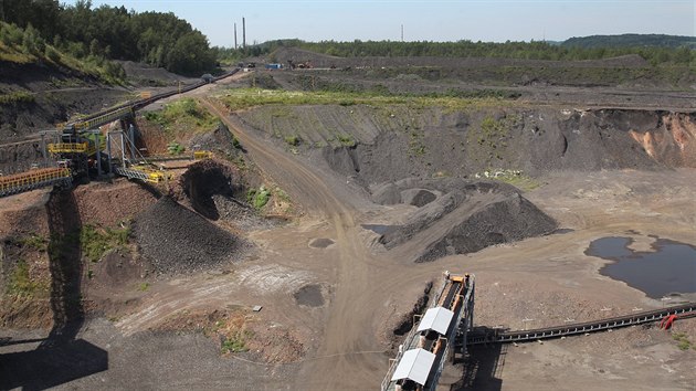 Separační komplex pro zpracování těžebního odpadu, odvalu Heřmanice. 