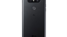 LG Q8