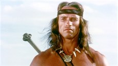 Prvním krokem k hollywoodské sláv byla pro Schwarzeneggera hlavní postava ve...