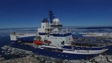 Ledoborec MSV Nordica na cest za polárním kruhem, arktické poasí