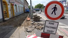 Pemna chodník a dalích prvk na pardubické tíd 17. listopadu zaala.