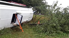 Maarský zájezdový autobus s ínskými turisty havaroval u Horního Bolíkova na...