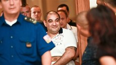 U Krajského soudu v Brn� stanula p�tice mu��, kterou �aloba viní z pokusu o...