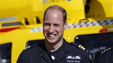 Princ William skonil s práci pilota vrtulníku záchranné sluby (Cambridge, 27....