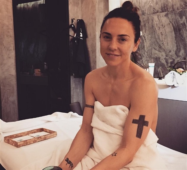 Nemohla jsem ani vstát z postele, přiznala Mel C poruchu během působení Spice Girls