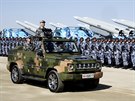 ínský prezident Si in-pching na vojenské pehlídce ve Vnitním Mongolsku (30....