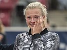 Kateina Siniaková  se slzami v oích po finále turnaje v Bastadu.