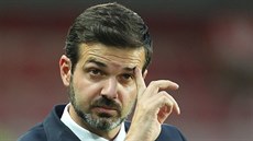 Andrea Stramaccioni, italský trenér Sparty, bhem utkání.