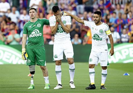 PEIV. Hri, kte byli na palub klubovho letadla Chapecoense, kter se...