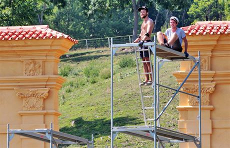 Pípravy hlavní scény letoního festivalu Povale vrcholí.