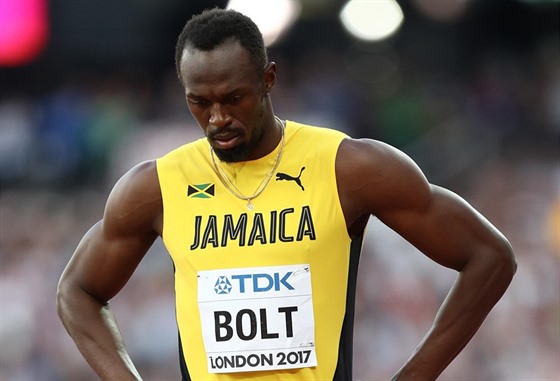 Usain Bolt po poráce v semifinále stovky na MS v Londýn.