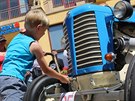 Syn Martina Havelky um natoit traktor i klikou (5. srpna 2017).