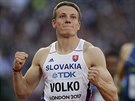 Slovenský vítz. Ján Volko v pedrozbhu na 100 metr na MS V Londýn.
