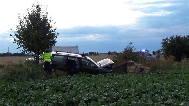 Smrteln nehoda osobnho automobilu u obce Jentejn (5. srpna 2017).