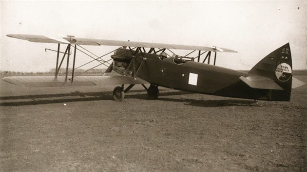 Letov Š.16 s namontovanou směrovkou z havarovaného prvního prototypu (kvůli reklamním účelům)