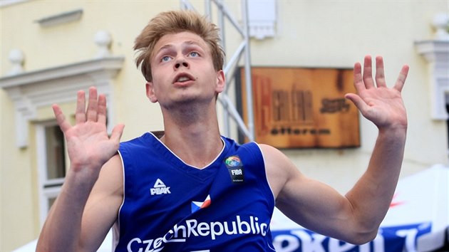 esk juniorsk reprezentant Daniel Kaer na kvalifikanm turnaji ME do 18 let v Szolnoku.