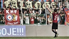 David Lafata coby kapitán Sparty děkuje fanouškům po zápase v Mladé Boleslavi.