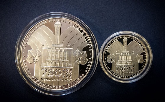 Pamětní mince k 750. výročí města Ostravy.