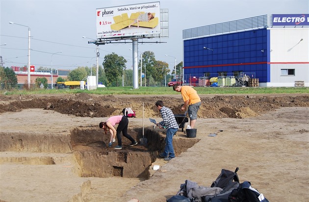 Lokalitu Mezicestí archeologové zkoumali od roku 1999.