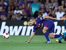 Jordi Alba z Barcelony (vlevo) pi utkání o panlský superpohár proti Realu...