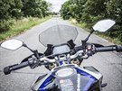 Yamaha MT-10 SP Tourer Edition nabízí své posádce slunou ochranu ped...