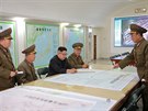 Kim ong-un zkoumá plány útoku na Guam