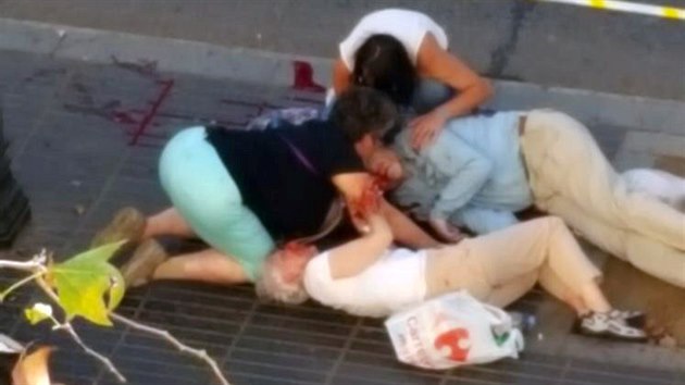 Nsledky teroristickho toku v centru Barcelony (17. srpna 2017)