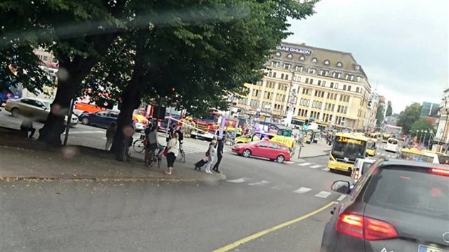 Nmst s trhy v centru msta Turku, kde tonk pobodal nkolik lid (18. srpna 2017)