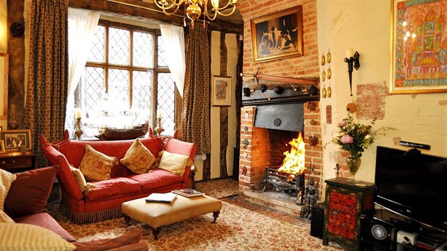 De Vere House - rodný dům Harryho Pottera v anglickém Lavenhamu je na prodej.