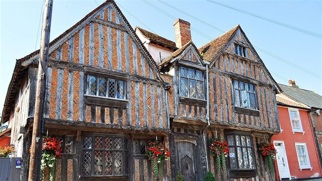 De Vere House - rodný dům Harryho Pottera v anglickém Lavenhamu je na prodej.