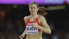 BEZ MEDAILE. Zuzana Hejnová dobíhá do cíle londýnského finále na 400 metr...