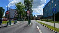 Hlavní vjezd do areálu jablonecké nemocnice.