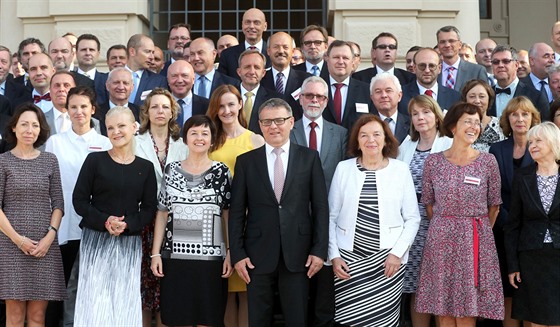 Ministr zahraniních vcí Lubomír Zaorálek se setkal s eskými velvyslanci....