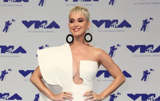 Katy Perry na MTV Video Music Awards (Inglewood, 27. srpna 2017)