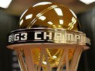 Trofej pro ampiony zámoské basketbalové soute Big3