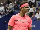 Vítzné gesto. panl Rafael Nadal se raduje v prvním kole US Open.
