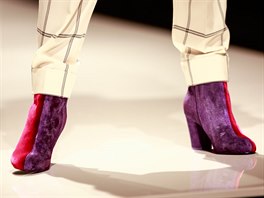 Návrhářka má ráda barevnou a extravagantní obuv na podpatcích či platformě.