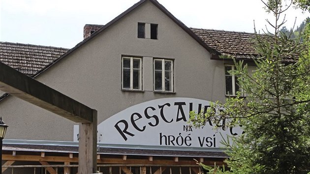 Název restaurace odkazuje na místní ást Víru, která byla a do roku 1954...