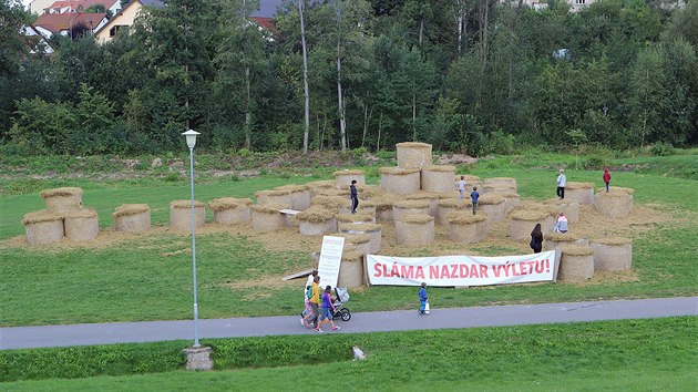 Nov slmov hit ve e nad Szavou.