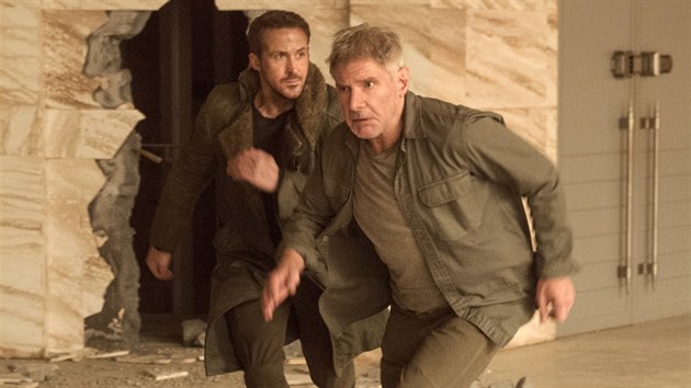 Ryan Gosling a Harrison Ford ve filmu Blade Runner 2049