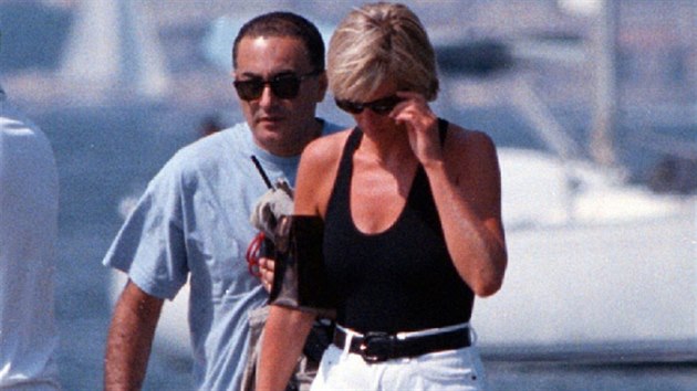 Dodi Al-Fayed a princezna Diana (Saint Tropez, 22. srpna 1997)