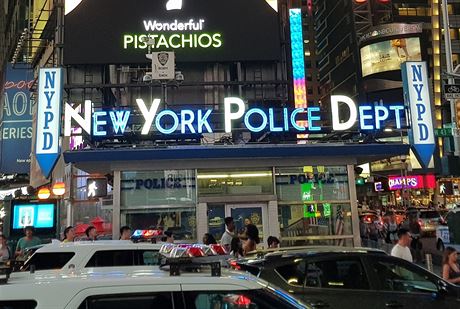 Policejní stanice na Times Square v New Yorku