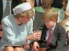 Princezna Diana a princ Harry (Londýn, 7. kvtna 1995)