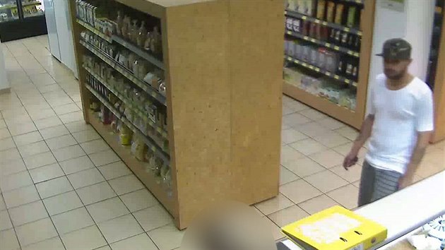 Olomoucká policie hledá falešného doručovatele zásilek
