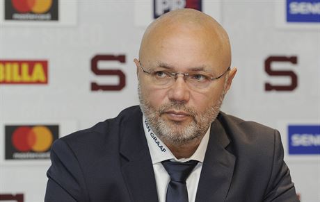 Trenér hokejist Sparty Jií Kalous ped novou sezonou.