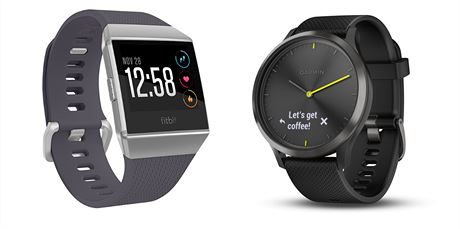 Nové hodinky Fitbit Ionic (vlevo) a Garmin Vivomove HR (vpravo).