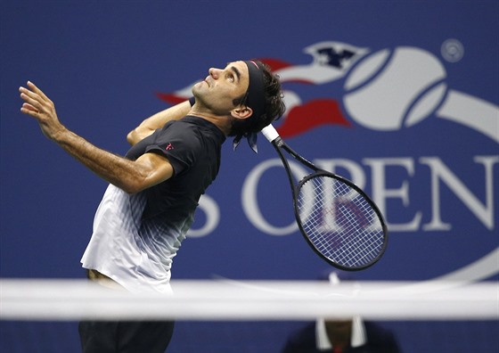 Roger Federer bez divák hrát nechce. Ale vzdal by se monosti zaútoit v New Yorku na svj estý titul, pokud by organizátoi US Open dotáhli svoji misi do konce? 