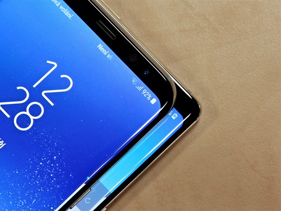 Samsung Galaxy S8 a Samsung Galaxy Note 8
